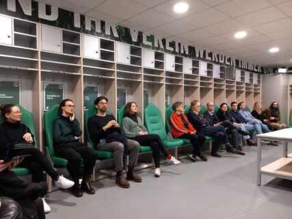 Zum Artikel "Das Fußballstadion als sentimentaler Raum"